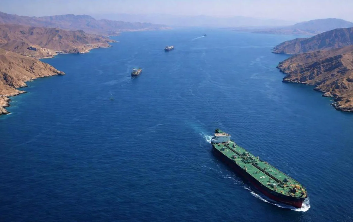 İran gəmiləri ABŞ blokdasını necə yardılar?