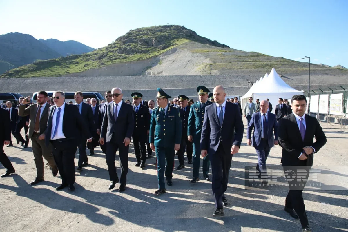 Azərbaycan və Rusiya rəsmiləri Ağbənd avtomobil körpüsünün tikintisi ilə tanış oldular