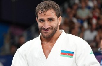 Hidayət Heydərov Avropa çempionatında finala yüksəldi