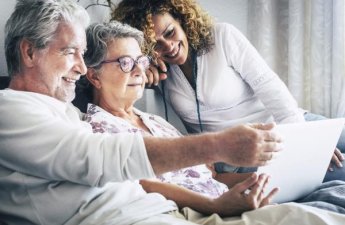 İnternetdə, sosial şəbəkələrdə qəlblərə toxunmadan necə davranmalı?..- CÜMƏ BƏHSLƏRİ