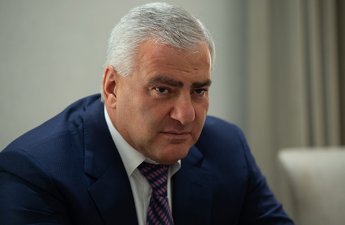 Karapetyanın ev dustaqlığı daha 3 ay artırıldı