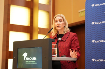 Emi Karlon: Azərbaycan regional nəqliyyat və yükdaşıma mərkəzi kimi böyük potensiala malik