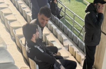 Cəzalılar - Elvin və Abbas tribunadan matça baxdılar - FOTO