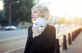 Həmişə xəyanət axtaran BÜRCLƏR