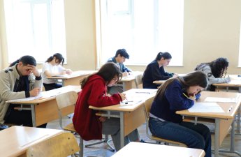 DİM bu gün yeddi imtahan keçirdi, doqquz nəfərdə telefon aşkarlandı