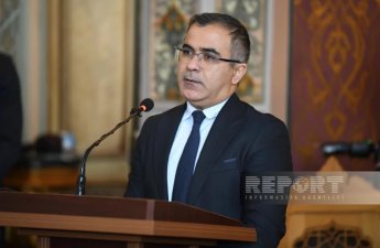 Иси Мустафаев ушел с поста и.о. председателя правления 