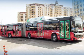 В Баку из-за закрытия метро на маршруты выпускаются дополнительные автобусы