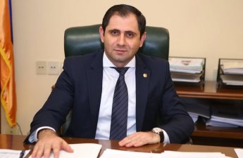 Папикян находится в Грузии с официальным визитом