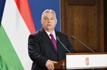 Орбан выступил в защиту президента Венгрии