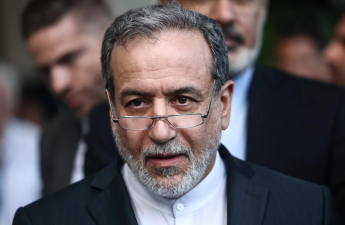 Əraqçi ABŞ-nin İran limanlarını blokadaya almasını müharibə aktı adlandırıb