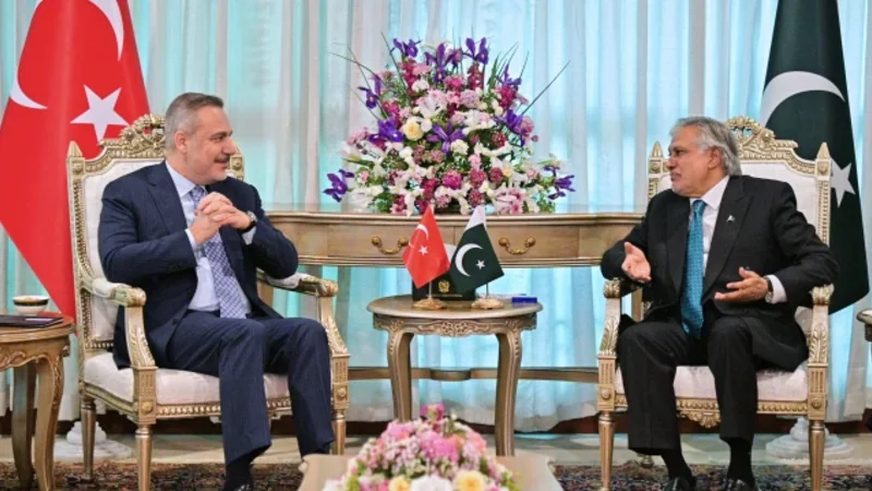 Хакан Фидан и Исхак Дар призвали к мирному решению конфликтов в регионе