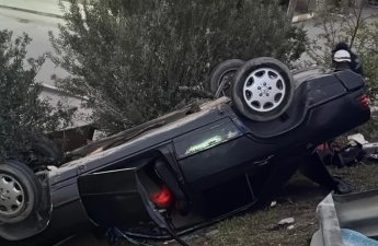 Tağıyev qəsəbəsində avtomobil aşdı, ölən var - FOTO