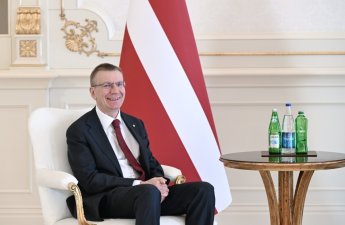 Эдгарс Ринкевичс посетил Центр Гейдара Алиева