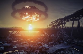 Караганов призвал подготовиться к ядерному удару по Европе