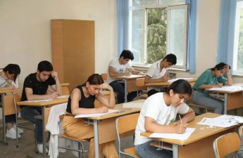 Azərbaycanda 55 mindən çox şagird buraxılış imtahanı verəcək