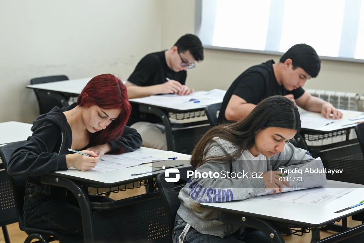 Более 55 000 учащихся сдали выпускной экзамен-ОБНОВЛЕНО