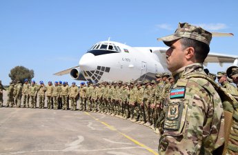 Азербайджанские военнослужащие отправились в Турцию