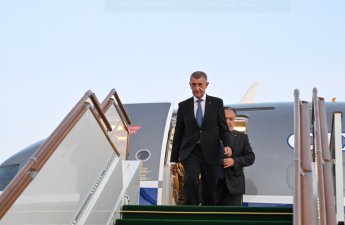 Премьер-министр Чехии прибыл с визитом в Азербайджан - ФОТО