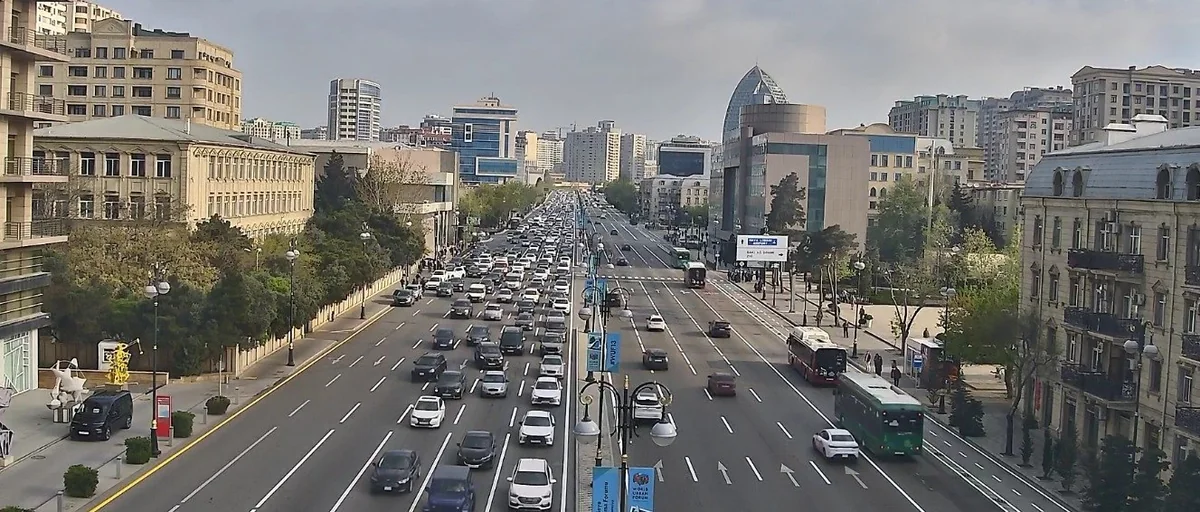 Bakının bu küçələrində sıxlıq var - SİYAHI