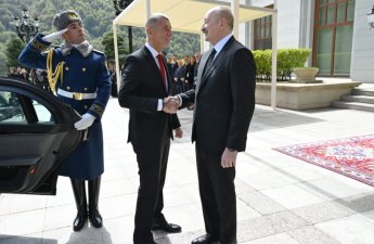 İlham Əliyev Çexiyanın Baş nazirini Qəbələdə qarşıladı - FOTOLAR