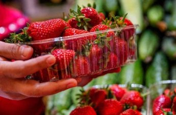 Bu çiyələkləri qətiyyən ALMAYIN - Zəhərlənə bilərsiniz