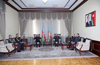 Командующий Сухопутными войсками Турции прибыл в Азербайджан