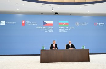 Бабиш рассказал на форуме в Габале о чешских оборонных компаниях