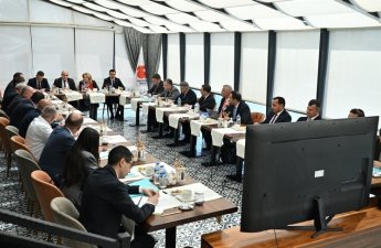 Турки и армяне встретились в Карсе