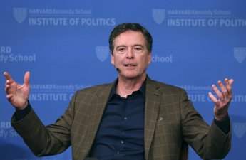 CNN: Минюст США во второй раз предъявил обвинения экс-главе ФБР