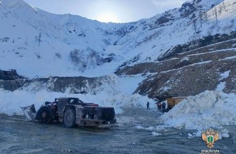 Число погибших при сходе лавины в Бурятии возросло до шести - ОБНОВЛЕНО