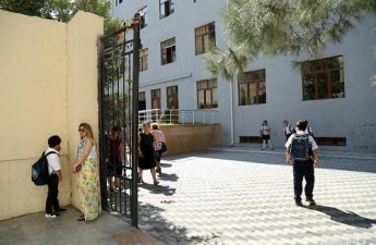 В школах изменились правила приема в русский сектор