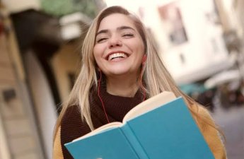 Dövlət məktəblərində xarici dildə təhsil almaq istəyənlərin NƏZƏRİNƏ