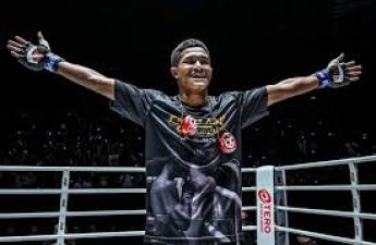 Эльвин Кязымов стал победителем международного турнира по муайтай в Таиланде