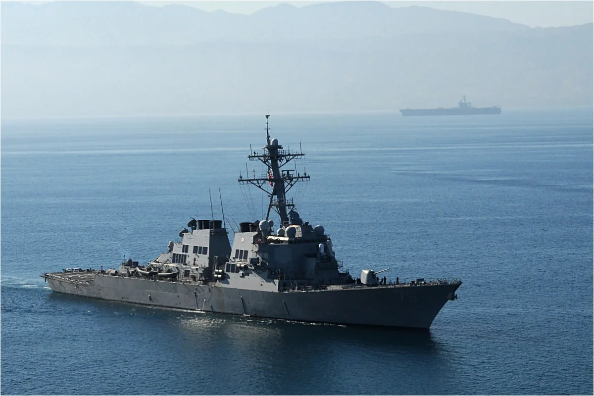 ABŞ-yə məxsus hərbi gəmidə yanğın olub