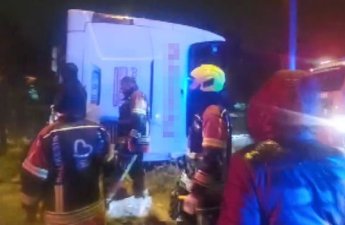 В Турции перевернулся пассажирский автобус, погибли 3, пострадал 31 человек