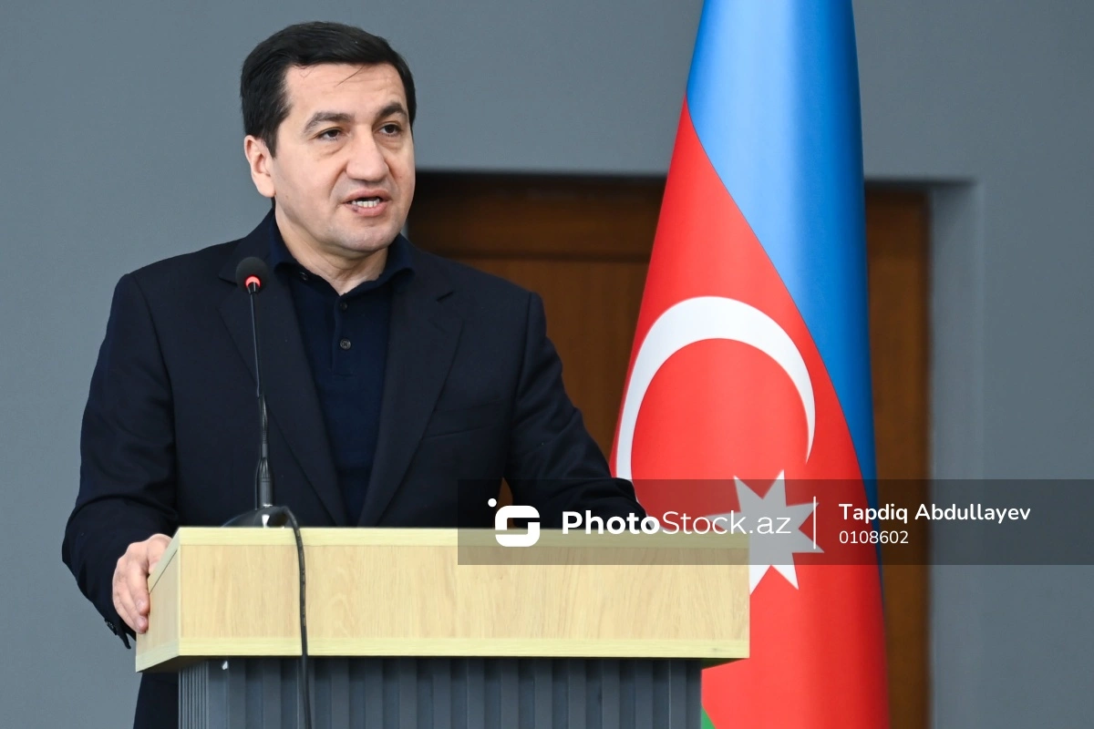 Hikmət Hacıyev: 