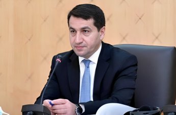 Hikmət Hacıyev: 