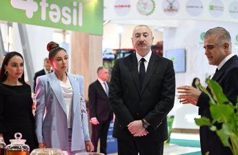 Ильхам Алиев ознакомился с 19-й выставкой Caspian Agro Week и 31-й выставкой InterFood Azerbaijan-ФОТО