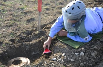 В Азербайджане обучение детей погибших саперов будет покрываться государством