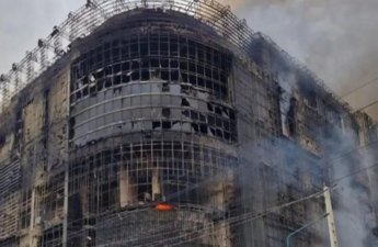 В Тегеране при пожаре в ТЦ погибли 11 человек