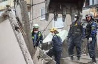 В Екатеринбурге обрушилась часть кровли колледжа, эвакуированы 97 человек