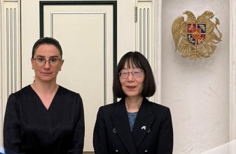 Ermənistan Baş prokuroru Putini hədələyən Beynəlxalq Cinayət Məhkəməsinin sədrini İərvanda qəbul etdi...-FOTO