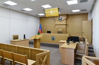 Sürücünü yol verməməyə görə baltalayan şəxslə bağlı qərar açıqlandı