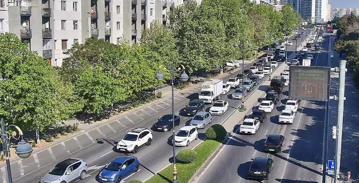 Bakının bu küçələrində sıxlıq var - SİYAHI