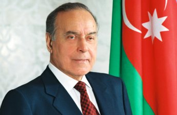 Misir Mərdanov Heydər Əliyev haqqında: “Kabinetində hamımıza mesaj verdi ki, ağlınızı başınıza yığın”