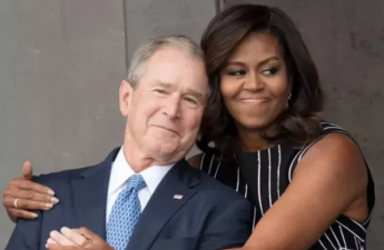 Corc Buş Mişel Obama üçün mükəmməl hədiyyə tapdı