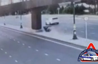 Yüksək sürət gənc motosikletçinin həyatına son qoydu - VİDEO