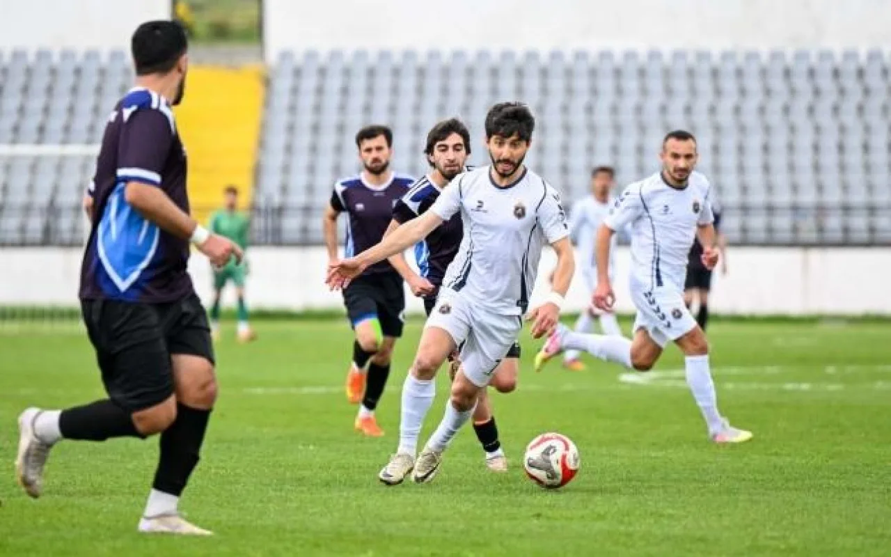 Bu gün 2-ci liqada çempion müəyyənləşə bilər