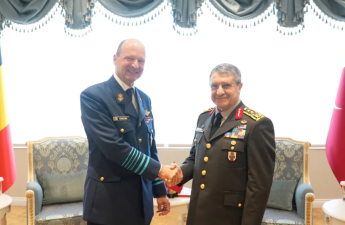 Türkiyənin Baş Qərargah rəisi belçikalı həmkarı ilə görüşüb