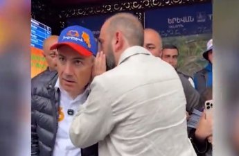 Шёпот Мирзояна о Турции попал в прямой эфир-ВИДЕО